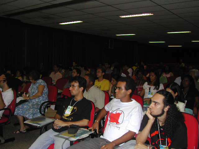 Pblico da ltima palestra do evento. (Integrantes do PSL-BA)